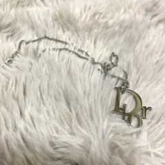 Dior ロゴネックレス シルバー