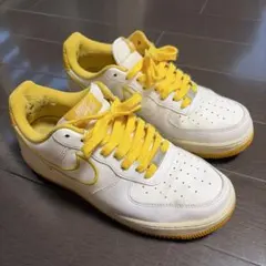 Nike Air Force 1 ホワイト/イエロー