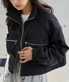 【ほぼ新品✨】デザインポケットシャーリングスリーブブルゾン [K1442]