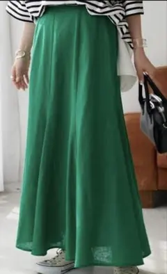 ロングスカート　グリーン　ディスコート