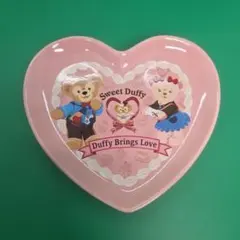 ディズニー シー　スーベニアプレート ダッフィー シェリーメイ