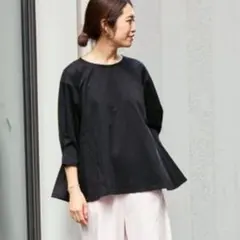 新品タグ付き イエナ 長袖カットソー 裾フレア プルオーバー 黒のサムネイル
