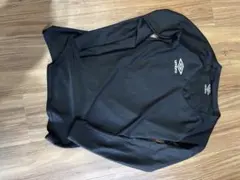 Umbro ブラック 長袖　アンダーシャツM