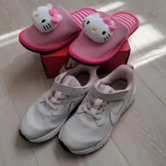 ナイキ スニーカー レボリューション キティ スリッパ 19cm 2足セット