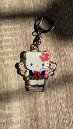 ハローキティ　アクリルキーホルダー　ガチャ　制服GAL