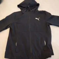 Puma ブラック フード付きジャケット