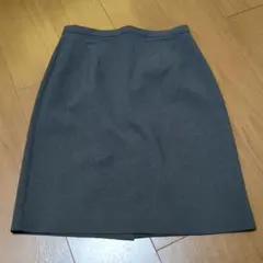 チャコールグレー　スカートのサムネイル