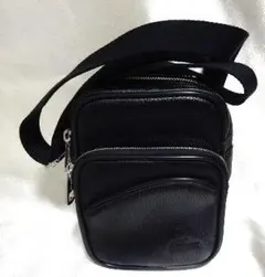 美品　LACOSTEベルトポーチバッグ　ウエストボディバッグ