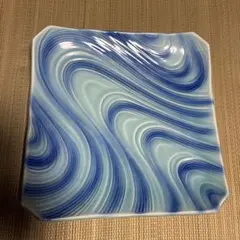 (有田焼)波模様角大皿