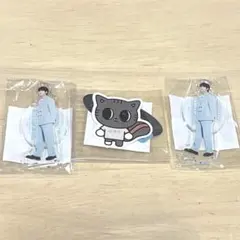 TXT ダゴニャンのステッカー1・テヒョン君のアクスタ2 ガチャ　カプセルトイ