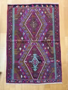 在庫一掃セール】アルデビル キリム ウールシルク 97cm×73cm - メルカリ