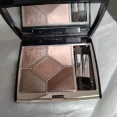 Item thumbnail for item e393fe27-a6b3-4d05-9bc8-8049adfc7c63