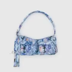 【新品】8/27まで Baggu カーゴ ショルダーバッグ ライトブルーギンガム 新品】8/24まで Baggu カーゴ ショルダーバッグ ライトブルー