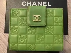 CHANEL グリーン 二つ折り財布