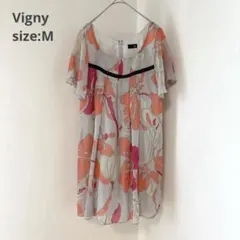 【Vigny ヴィニー】（M）半袖シアーチュニック 総柄 フレア袖 春夏のサムネイル