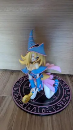 ブラックマジシャンガール フィギュア 遊戯王 コトブキヤ