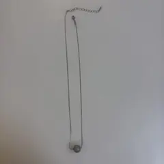 シルバー ボール型ペンダント ネックレス