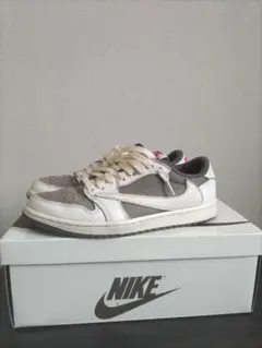 こう様専用 Travis Scott×Nike エアジョーダン1 リバースモカ