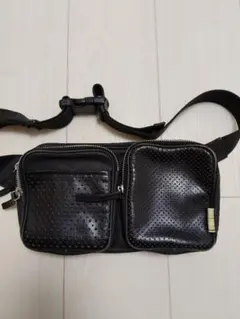 ポール・スミス　ボディバッグ　ブラック