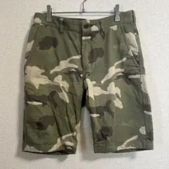 ビームス　迷彩柄ショートパンツ コットン