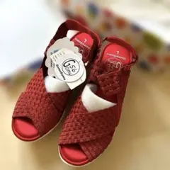 【未使用美品】クロスゴムゴム厚底サンダル　Lサイズ　サンダル　ウェッジサンダルのサムネイル
