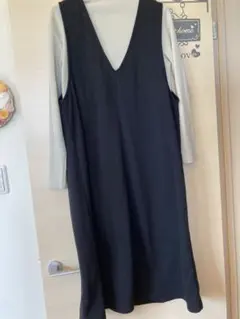 Vネック授乳服　ジャンパースカート