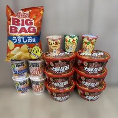 カップ麺　ポテチ　じゃがりこ　アミューズメント景品　まとめ売りのサムネイル