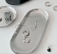 トレイ