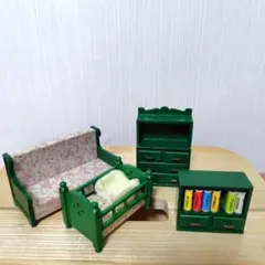 シルバニアファミリー 本棚 ソファー ベビーベッド緑の家具セット