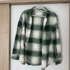 シャツ