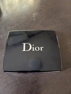 Dior サンククルールクチュール 689 ミッツァ
