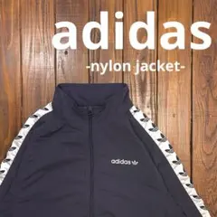 【adidas アディダス】ナイロンジャケット　トレフォイルロゴ