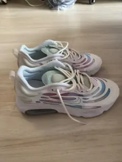 エアマックススタイル スニーカー ホワイト/マルチカラー