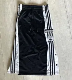 adidas ジャージ　タイトスカート