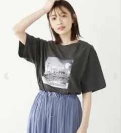 美品☆ SHIPS Colors ストリートスケープフォトＴシャツブラック系のサムネイル