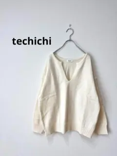 【春先】techichi テチチ　v字ネックシンプルリブニットセーター　ホワイト