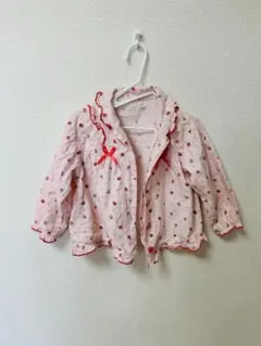ピンクのいちご模様パジャマセット　100