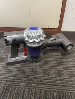 dyson ダイソン ＊ DC61 ハンディクリーナー 美品 2026年最新】ダイソンハンディクリーナーdc61の人気アイテム - メルカリ