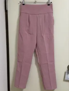 ピンク ハイウエスト スリムフィット パンツ
