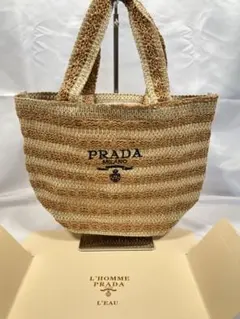 PRADA プラダ ストライプトートバッグ ノベルティ ブラウン - メルカリ