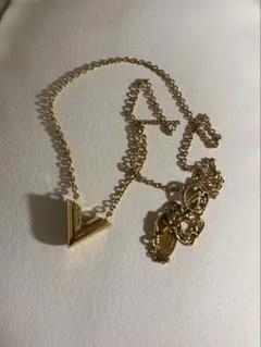 2026年最新】ルイヴィトン ネックレス vの人気アイテム - メルカリ