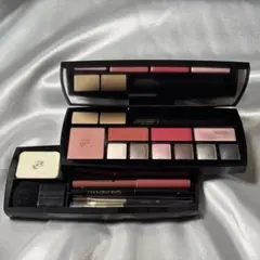 ランコム LANCOME ABSOLUE VOYAGE アイシャドウパレットのサムネイル