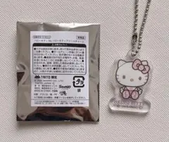 【TAITO限定】ハローキティ　アクリルキーホルダー