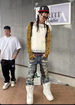 MIKADO着用　karmanレオパード柄