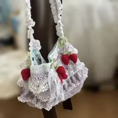 ☆いちごモチーフかぎ針編みショルダーバッグ