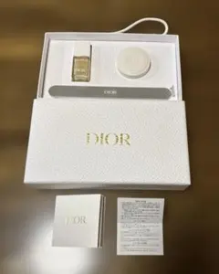 Dior ビューティー プラチナ会員限定品 バースデーギフト ネイルケア用品