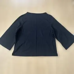 ユニクロ　黒色カットソー
