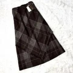 未使用タグ付き　Guruis Melci ウール混　フレアロングスカート　L