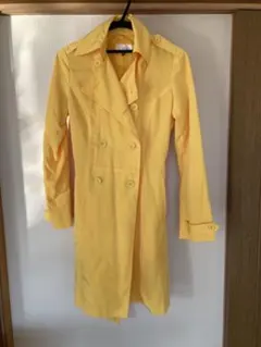 期間限定値下げ　黄色 トレンチコート ウエストリボン付き　秋春　着丈約100cm