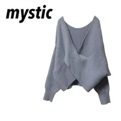 【ミスティック】ニット　セーター　長袖　Vネック　クロスデザイン　セクシー